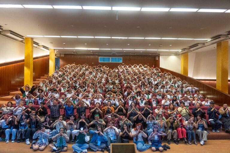 คณะศิลปกรรมศาสตร์ได้จัดกิจกรรมปฐมนิเทศ ต้อนรับน้องๆ นิสิตปี 1 “FirstShade”