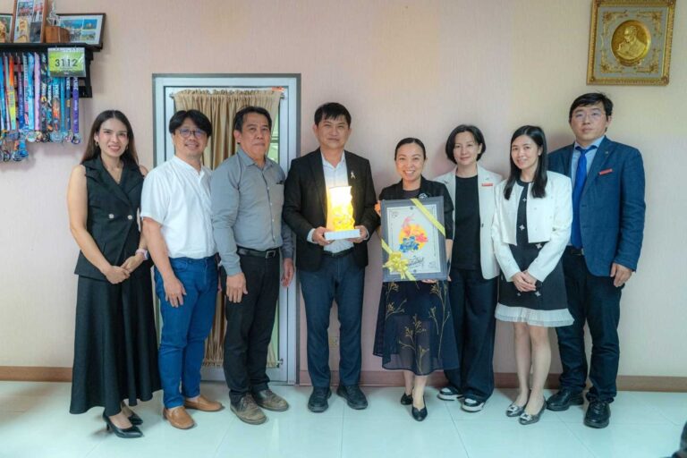 อธิการบดี มหาวิทยาลัยบูรพา ให้การต้อนรับ รองอธิการบดี จาก Nanning Normal University เพื่อพูดคุยพัฒนาความร่วมมือระหว่าง 2 สถาบัน