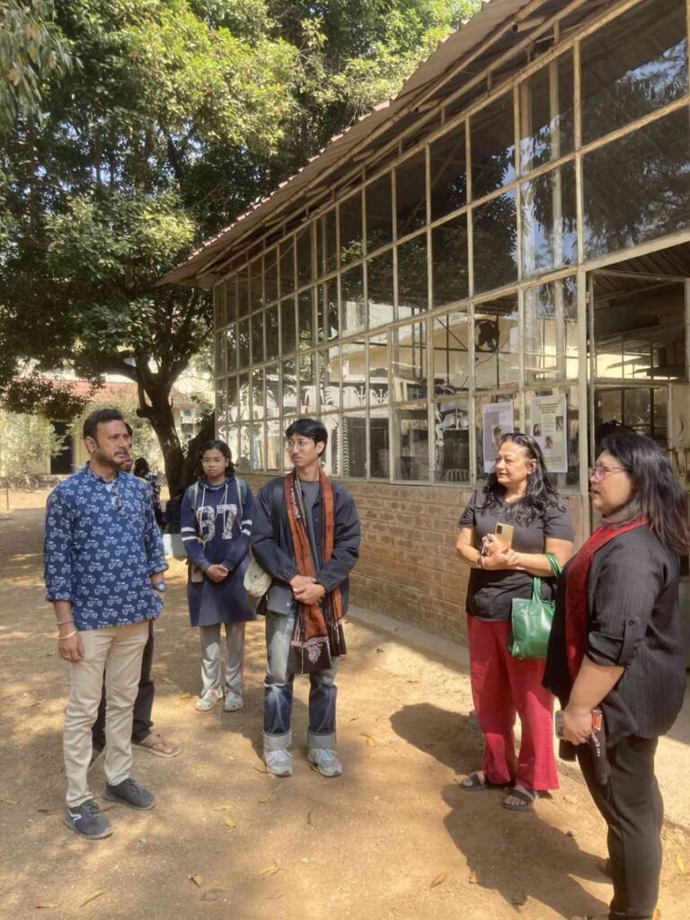 รองคณบดีฝ่ายวิชาการ นวัตกรรม และประกันคุณภาพการศึกษา พร้อมด้วยคณาจารย์ เดินทางเข้าเยี่ยมชมและหารือความร่วมมือทางวิชาการ ณ Visva Bharati University เมือง Santiniketan รัฐ West Bengal สาธารณรัฐอินเดีย